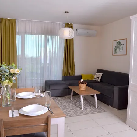Apartment Downтown - Free Parking