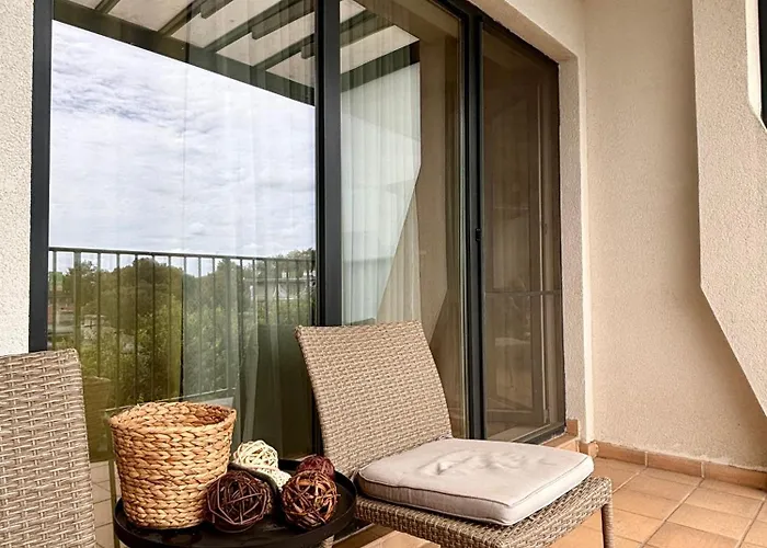 Downтown - Free Parking