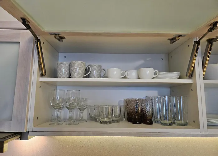 Downтown - Free Parking Apartment *